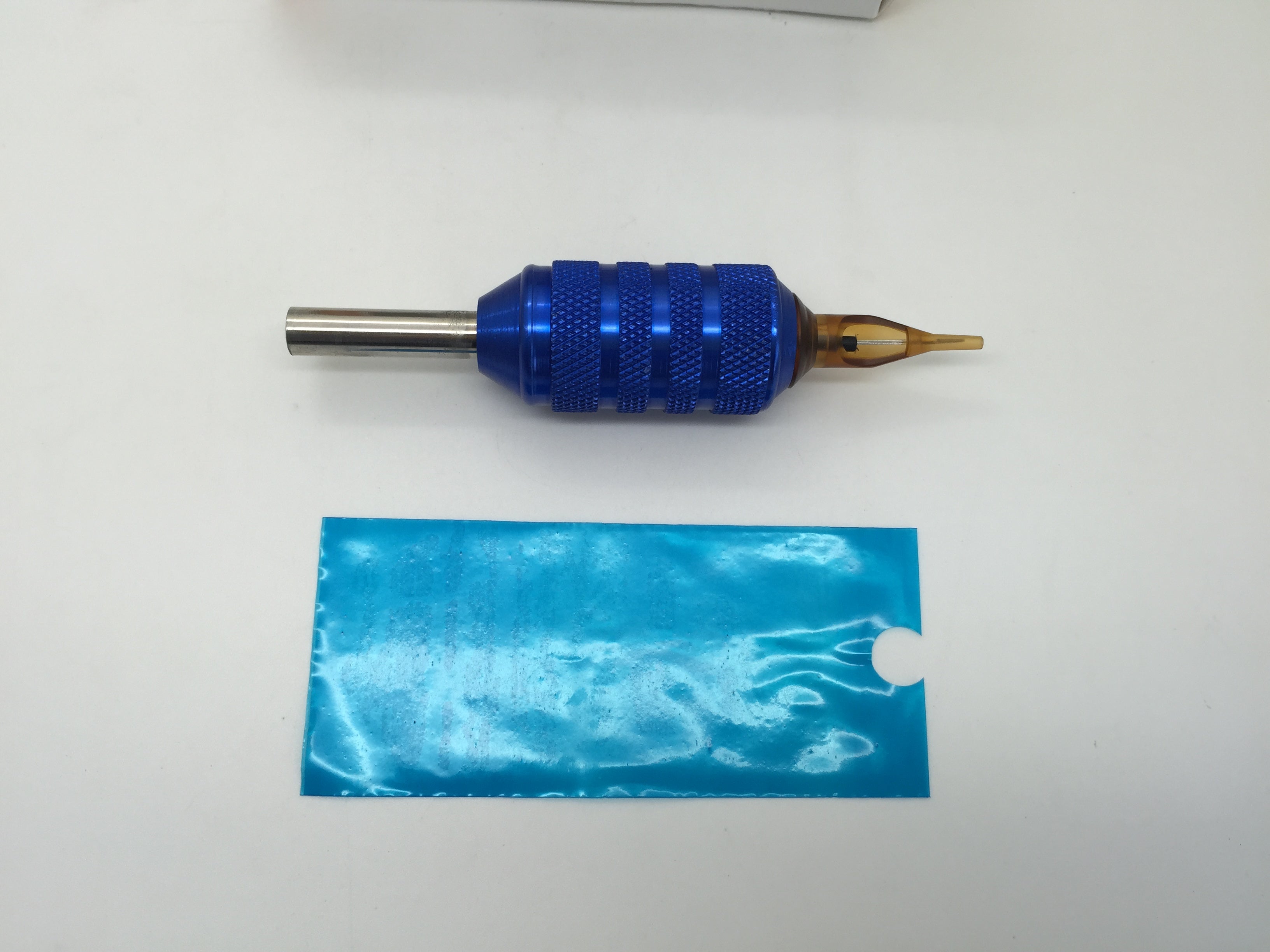 professional tattoo cartridge grip sleeves for tattoo artist by bronc tattoo supply.